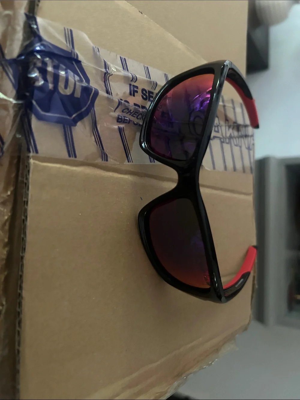 Oakley Valve W/ Positive Red lens